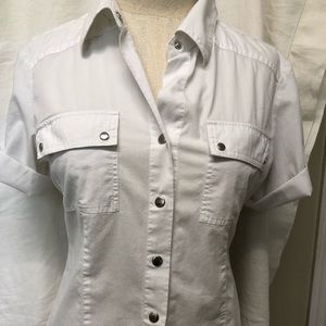 Ellen Tracy White Snap Button Shirt